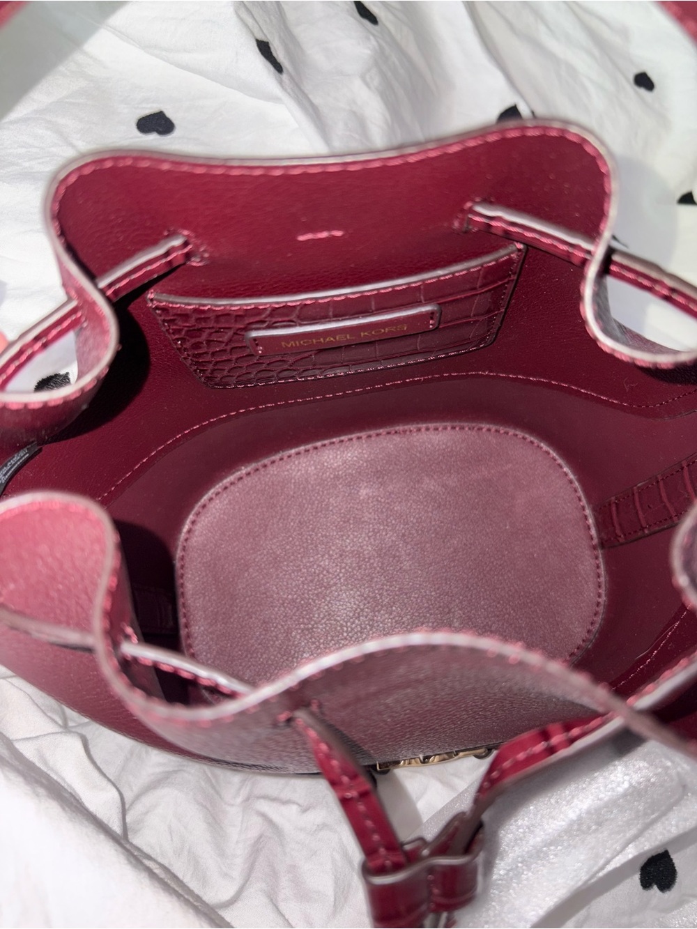 NEW Michael Kors Wine Croc-Accent Pebbled Leather Drawstring Bucket Bag - Picture 3 of 7